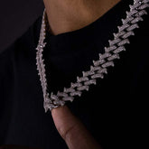 16mm Thorn Chain Necklaces in Silver & Gold