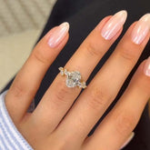 Retro Oval Cut Yellow Gold Wedding Rings