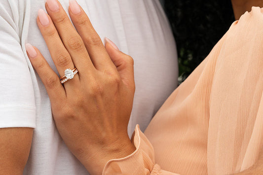 Oval Cut: Why This Engagement Ring Style Wins?