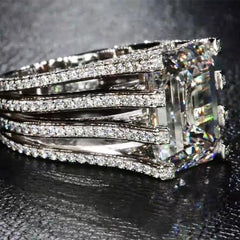 Four-Layer Ring Radiant Cut Engagement Rings