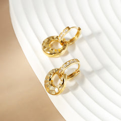 Small Earrings Full of Light Luxury