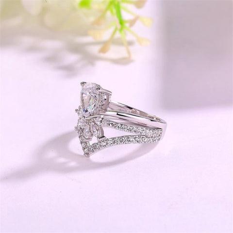 Handmade 2 CT Pear Cut Retro Crown Hollow Promise Rings