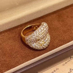 Round Cut Yellow Gold Wedding Bands