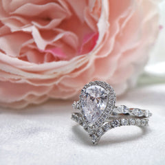 Gorgeous Pear Cut Sterling Silver Wedding Sets