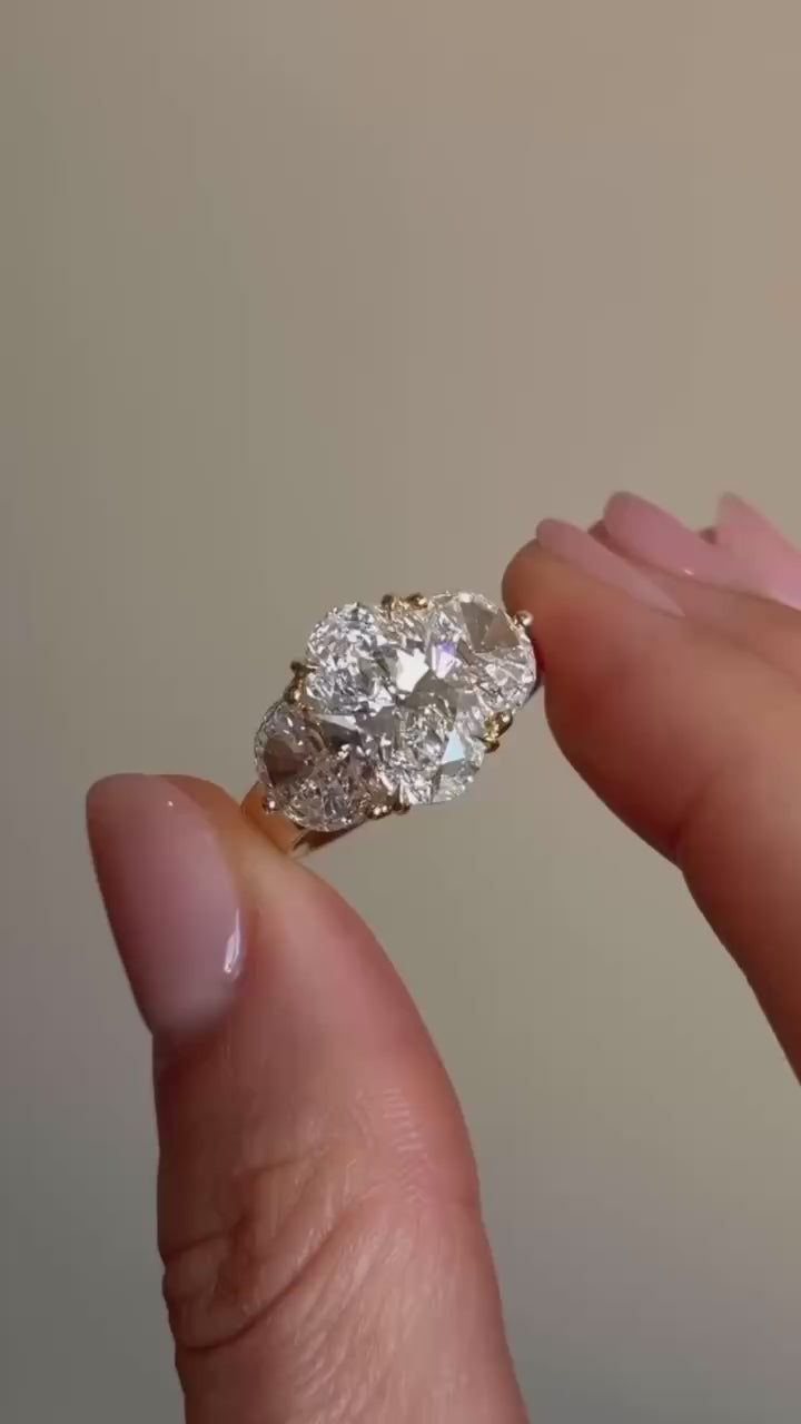 Yellow Gold Unique and Elegant Wedding Rings