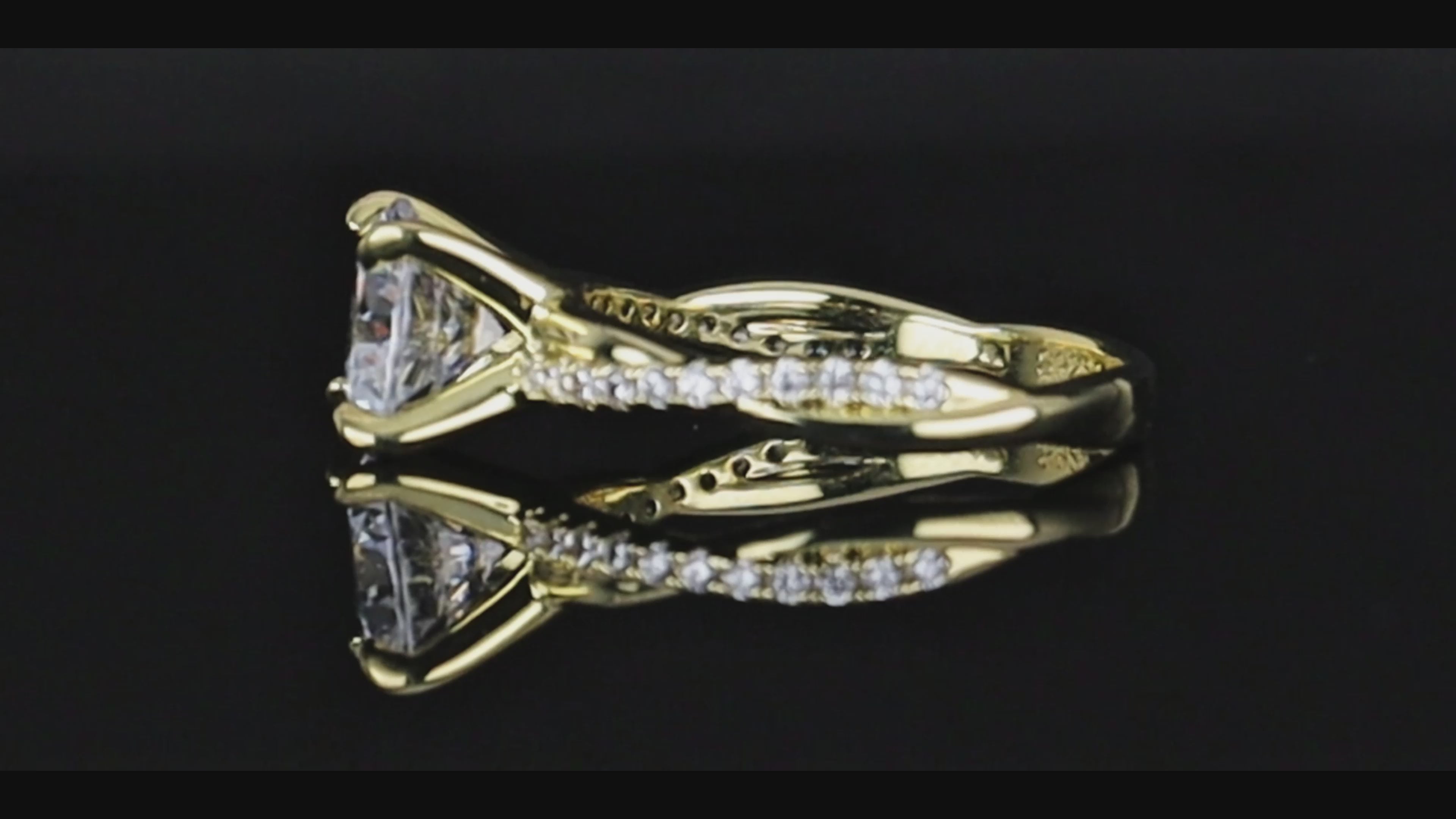 Handmade simple twist ring round brilliant wedding Rings